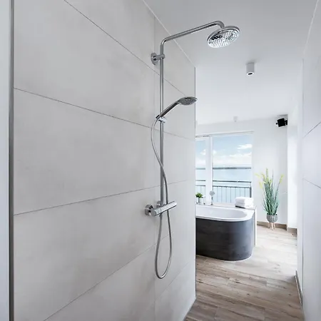 Apartment Sky 65 - Exklusives Penthouse Mit Panoramablick Olpenitz