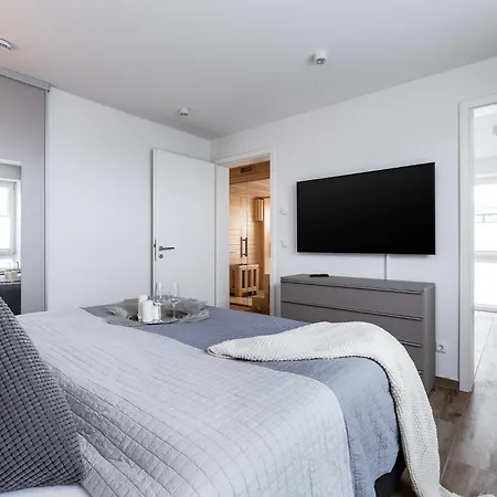 Sky 65 - Exklusives Penthouse Mit Panoramablick Olpenitz